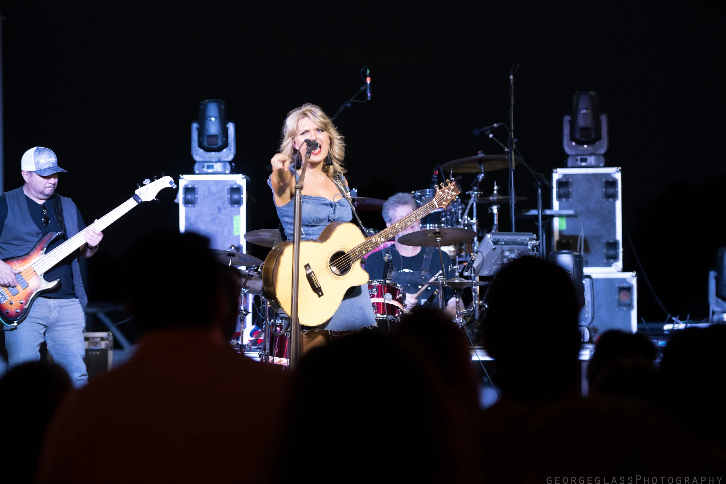 Playlist #3: Country in the alternative scene, being a woman in music, and interview w/ Lauren Corzine