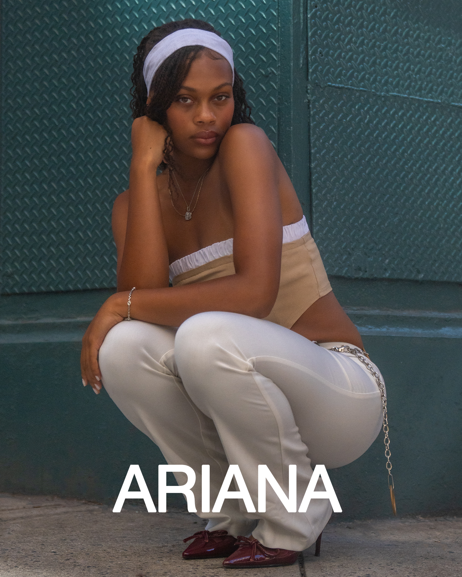ariana-1.png