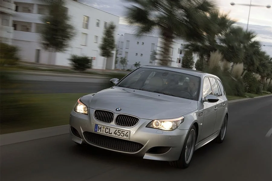 BMW E60 M5 Sedan & E61 M5 Touring Guide — Supercar Nostalgia
