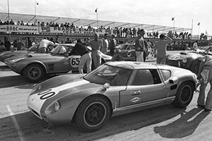 art-mg-lolamk6gt6s300.jpg