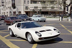 art-vin-lamborghinimiurasv4830a300.jpg