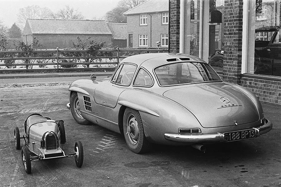 Bio: Colin Crabbe — Supercar Nostalgia