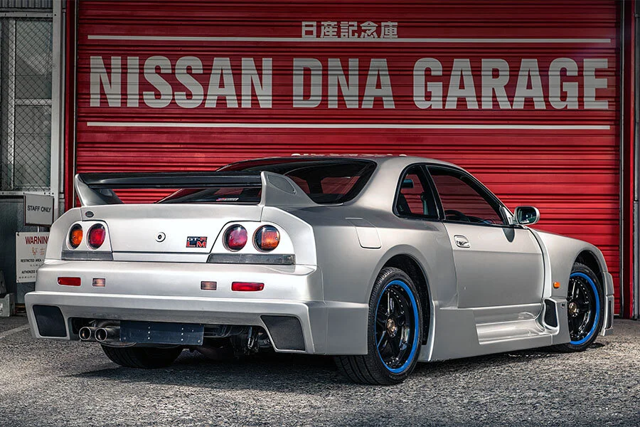 Neon R33 Gtr Nissan R33 Skyline GT-R LM Nismo Guide — Supercar Nostalgia