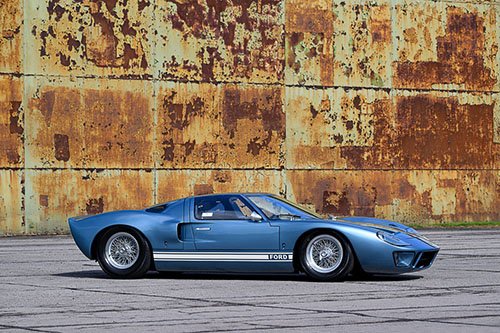 1966 No.2 Ford GT40 MKII-A P/1046 — Shoot for Details