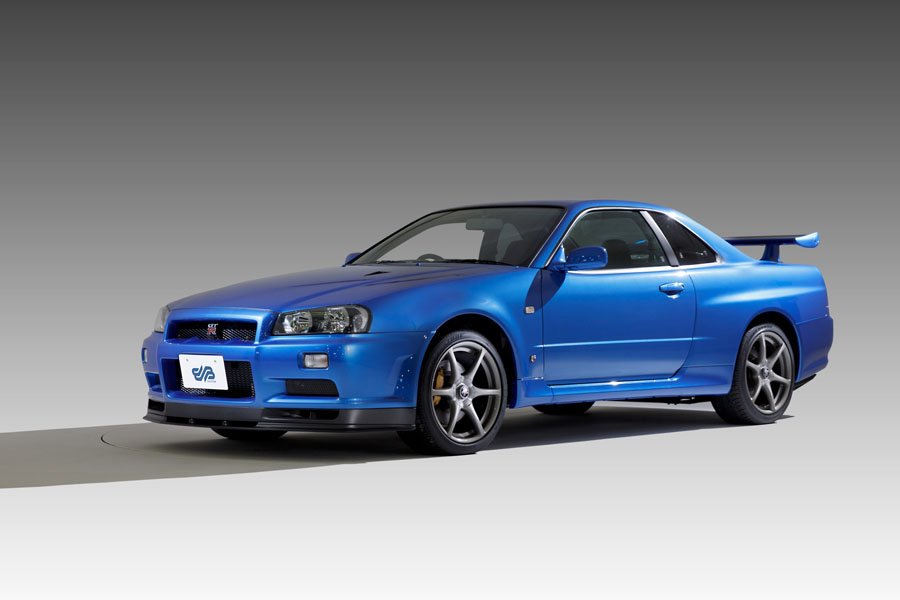 Nissan Skyline GT-R R34 Buyers Guide 1999-2002