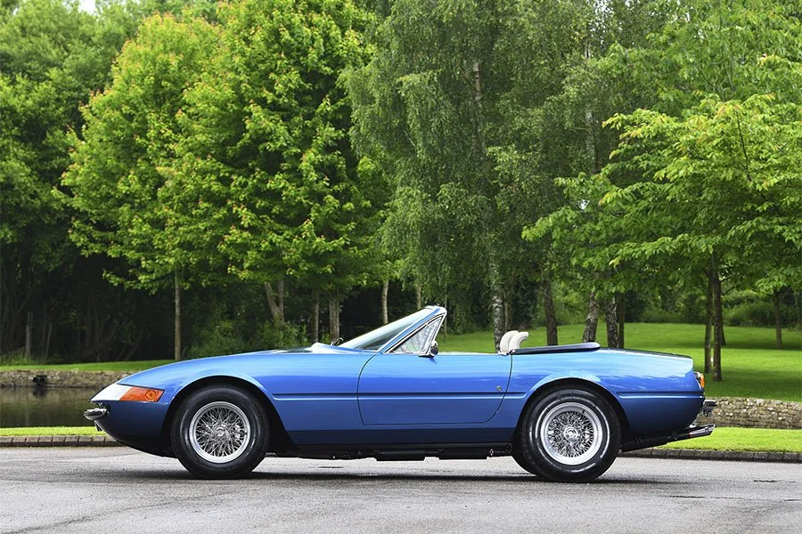 One to Buy: Blu Dino 1 of 18 Euro LHD 1971 Ferrari 365 GTS/4