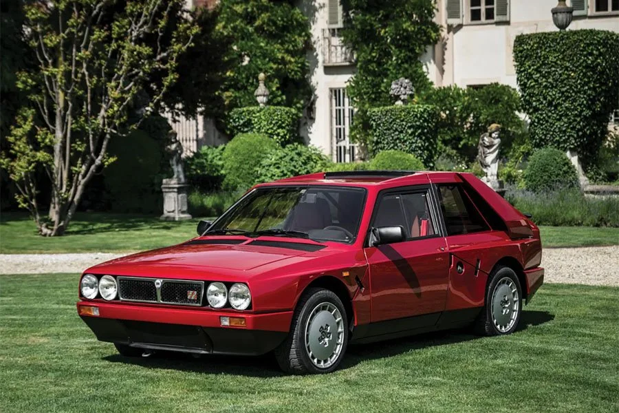 One to Buy: 2200km 1985 Lancia Delta S4 Stradale
