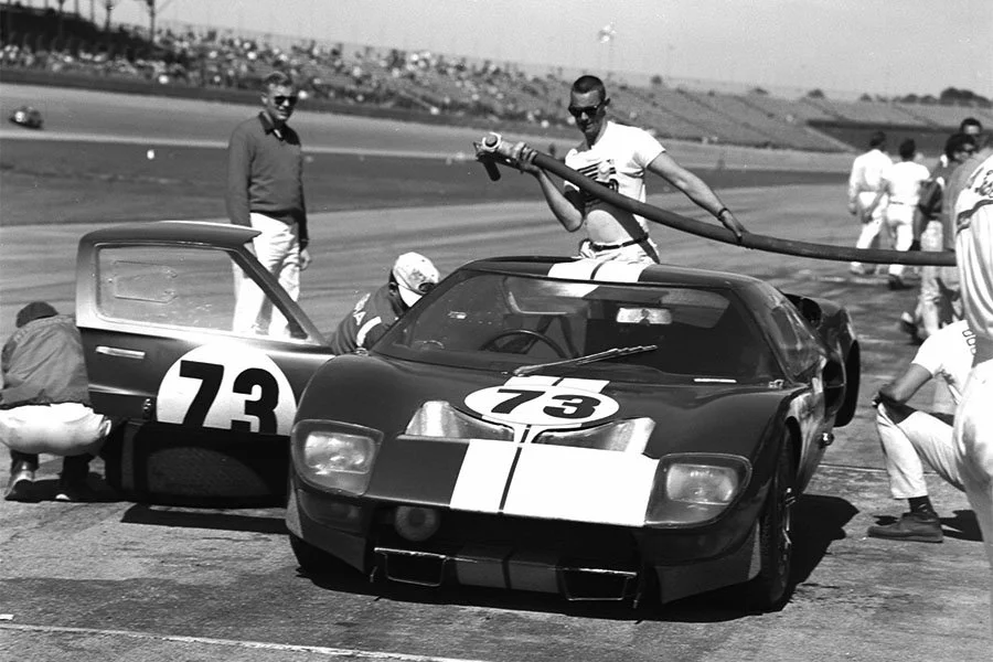 Guide: Ford GT40 Mk1 Prototype / 65 - a Historical &amp; Technical Appraisal