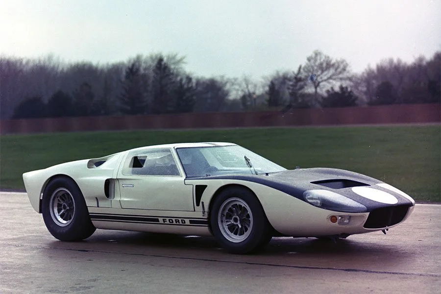 Guide: Ford GT40 Prototype Mk2 - a Historical &amp; Technical Appraisal