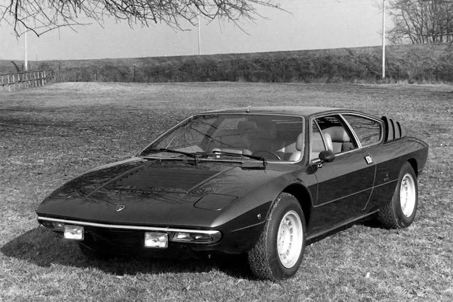 Lamborghini Urraco P300 カタログ Lamborghini Urraco P300 Guide — Supercar Nostalgia
