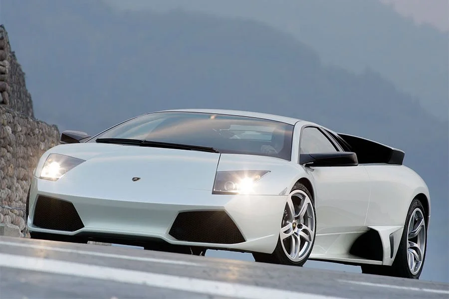 Guide: More Everything - a Historical & Technical Appraisal of the Lamborghini Murcielago LP640