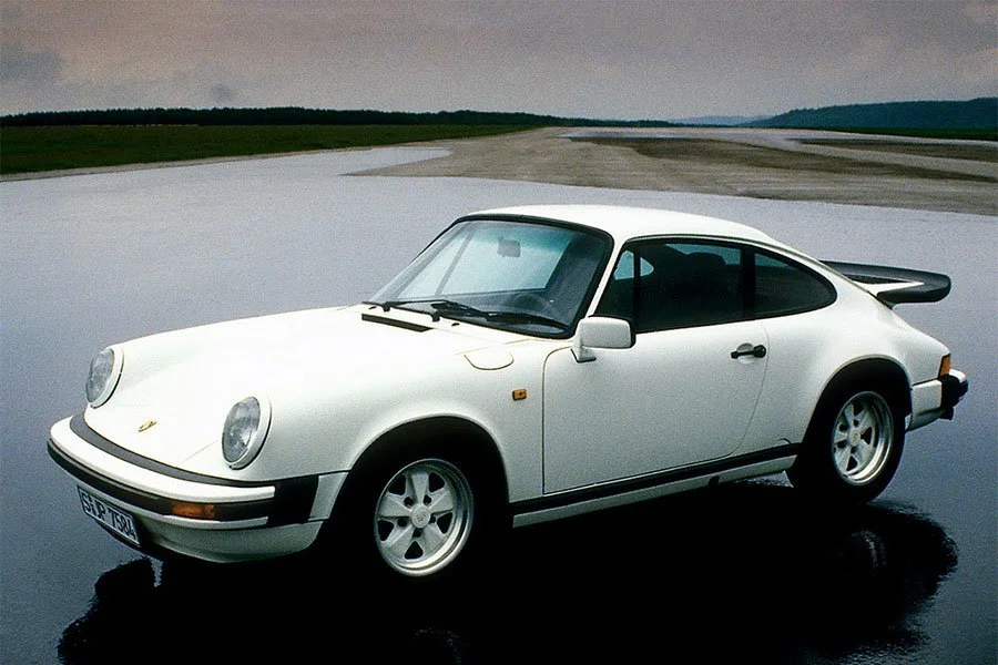 Guide: Porsche 911 3.2 Carrera Club Sport - a Historical &amp; Technical Appraisal