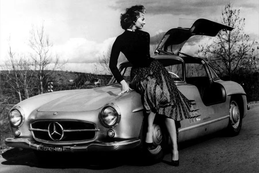 VIN: the Sophia Loren Mercedes-Benz W198 300 SL Gullwing chassis 198.040.5500789