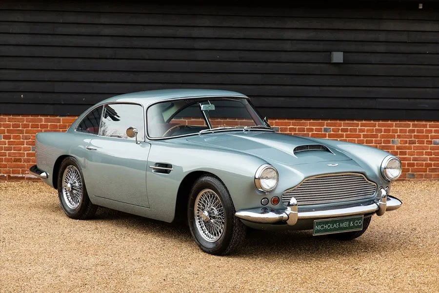 One to Buy: 68,000 mile Snow Shadow 1960 Aston Martin DB4 Series 1