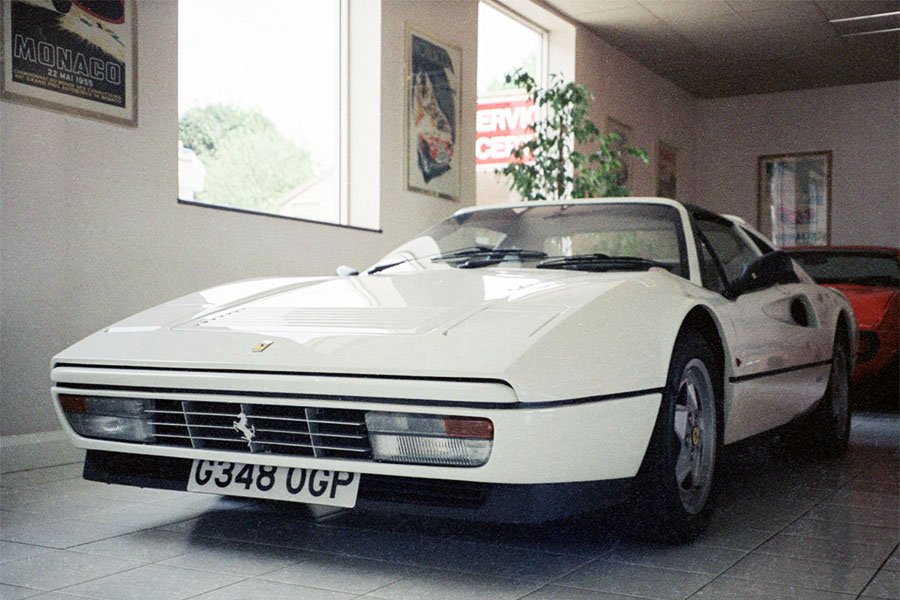 Car Spotting: Cissbury Ferrari 1990 and '91