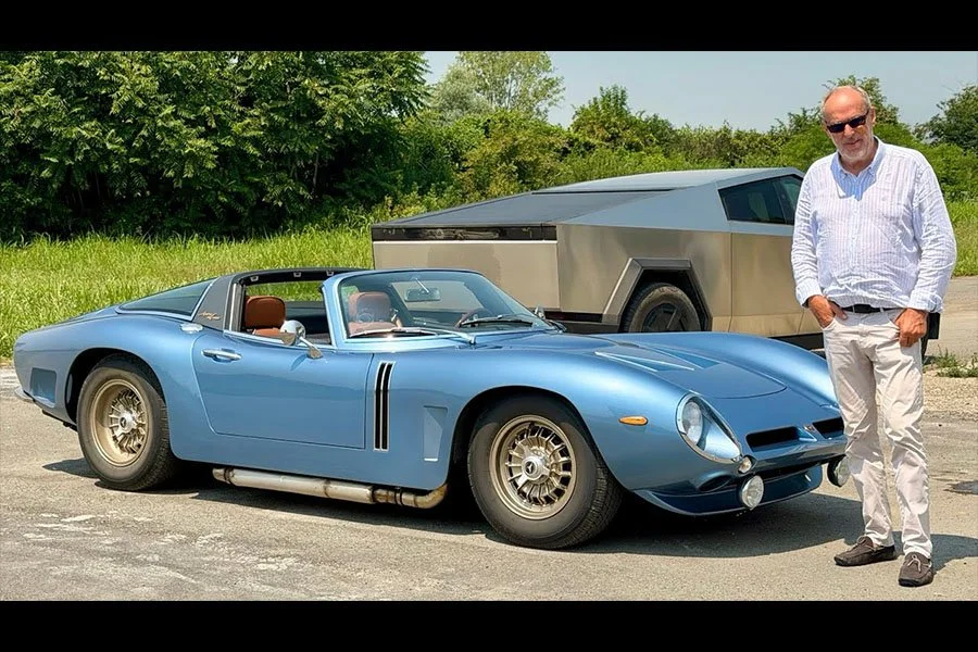 Video: Bizzarrini 5300 Aperta Lusso - Harry's Garage