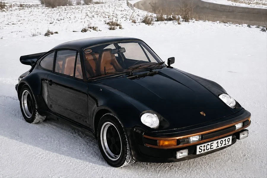 VIN: Porsche 911 3.0 Turbo Flachbau Studie chassis 9305700022