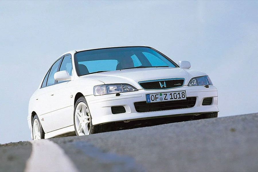 Swindon Special - a Historical &amp; Technical Appraisal of the Honda Accord Type R (CH1) &amp; Accord Euro R / RX (CL1)