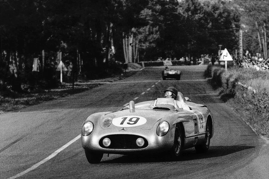 One and Done - a Historical &amp; Technical Appraisal of the Mercedes-Benz W196S 300 SLR