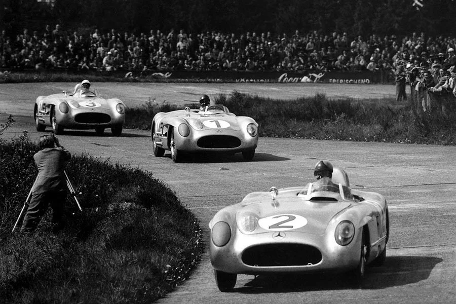Review: Mercedes-Benz W196S 300 SLR - 1955 Season