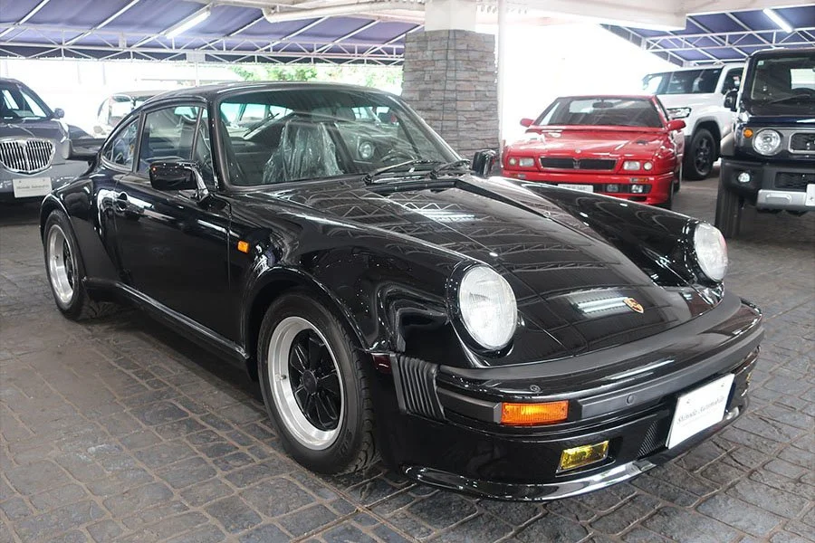 One to Buy: 26,000km 1 of 10 1989 Porsche 911 3.3 Turbo S Sonauto (930)