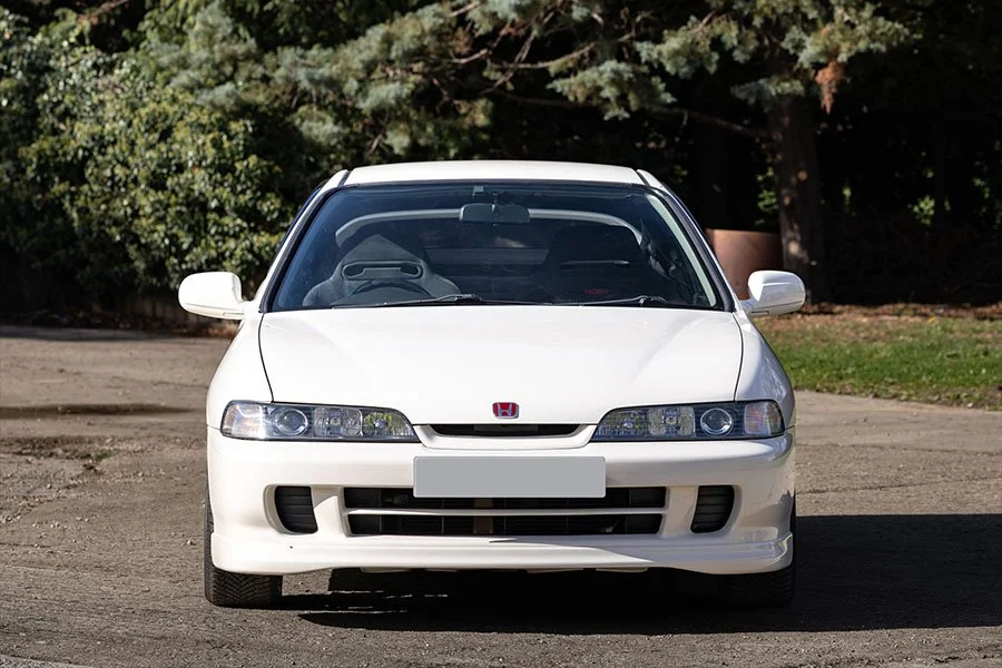 One to Buy: 71,000km Championship White 1998 Honda DC2 Integra Type R