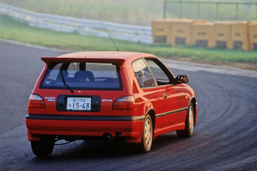 Nissan Pulsar GTI-R (RNN14) — photo 2 of 8