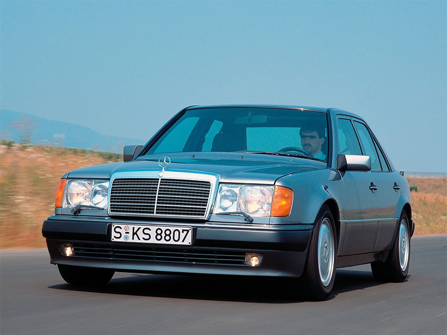 Here's What Made The W124 Mercedes 500E One Of The Best Sedans Ever Built