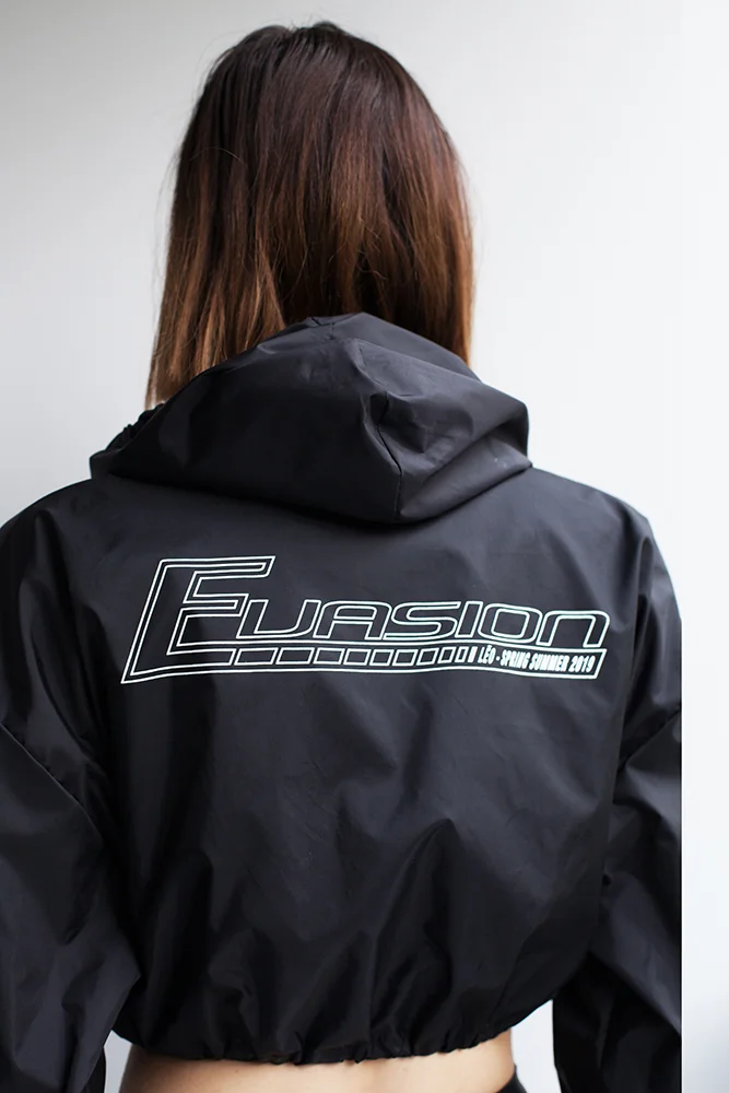 windbreaker cropped