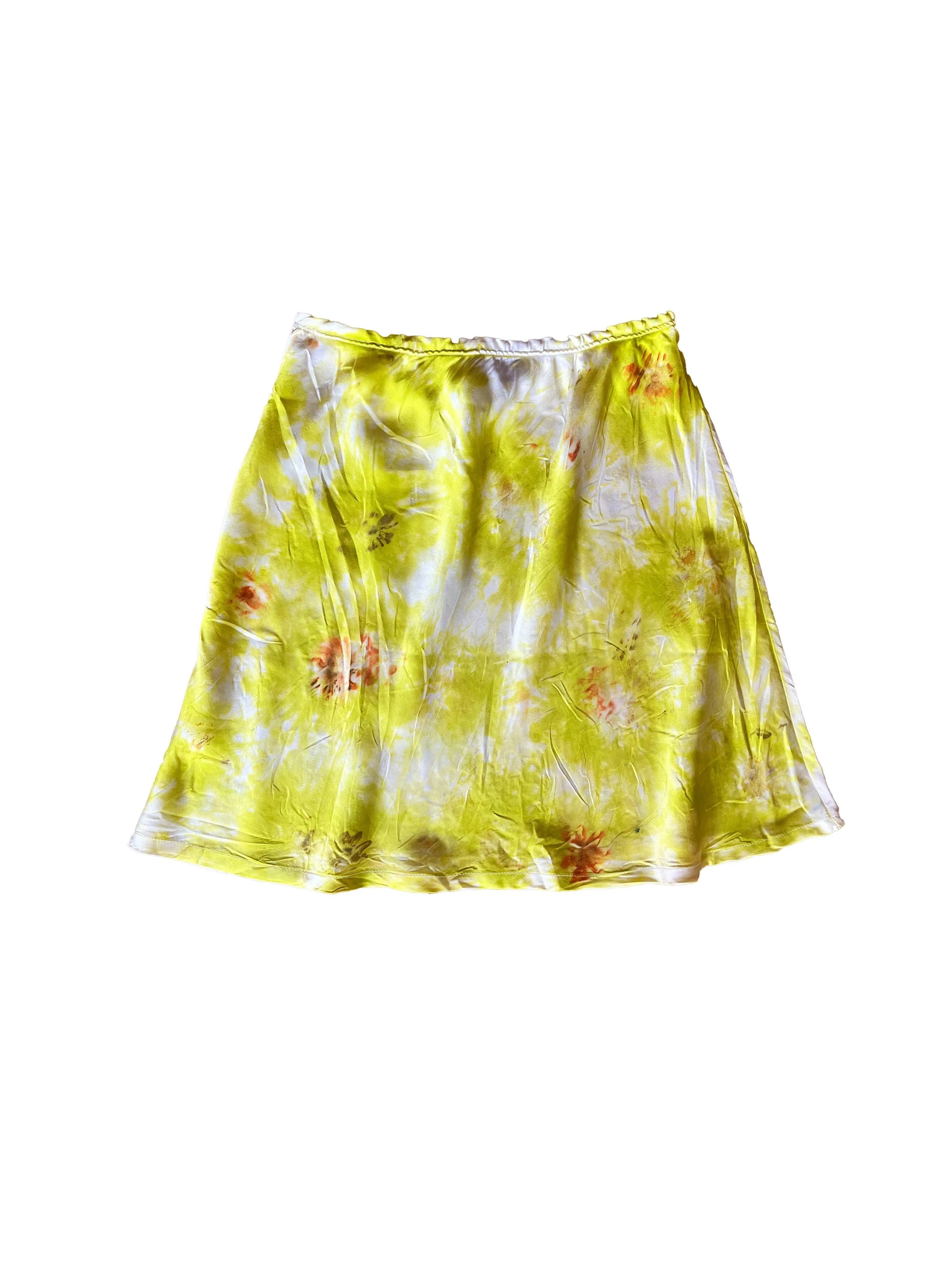 skirt short back.jpeg