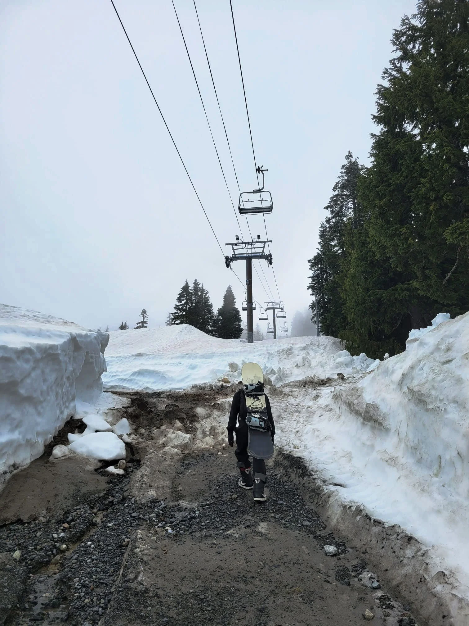 Seymour_hike_05.2022.jpg