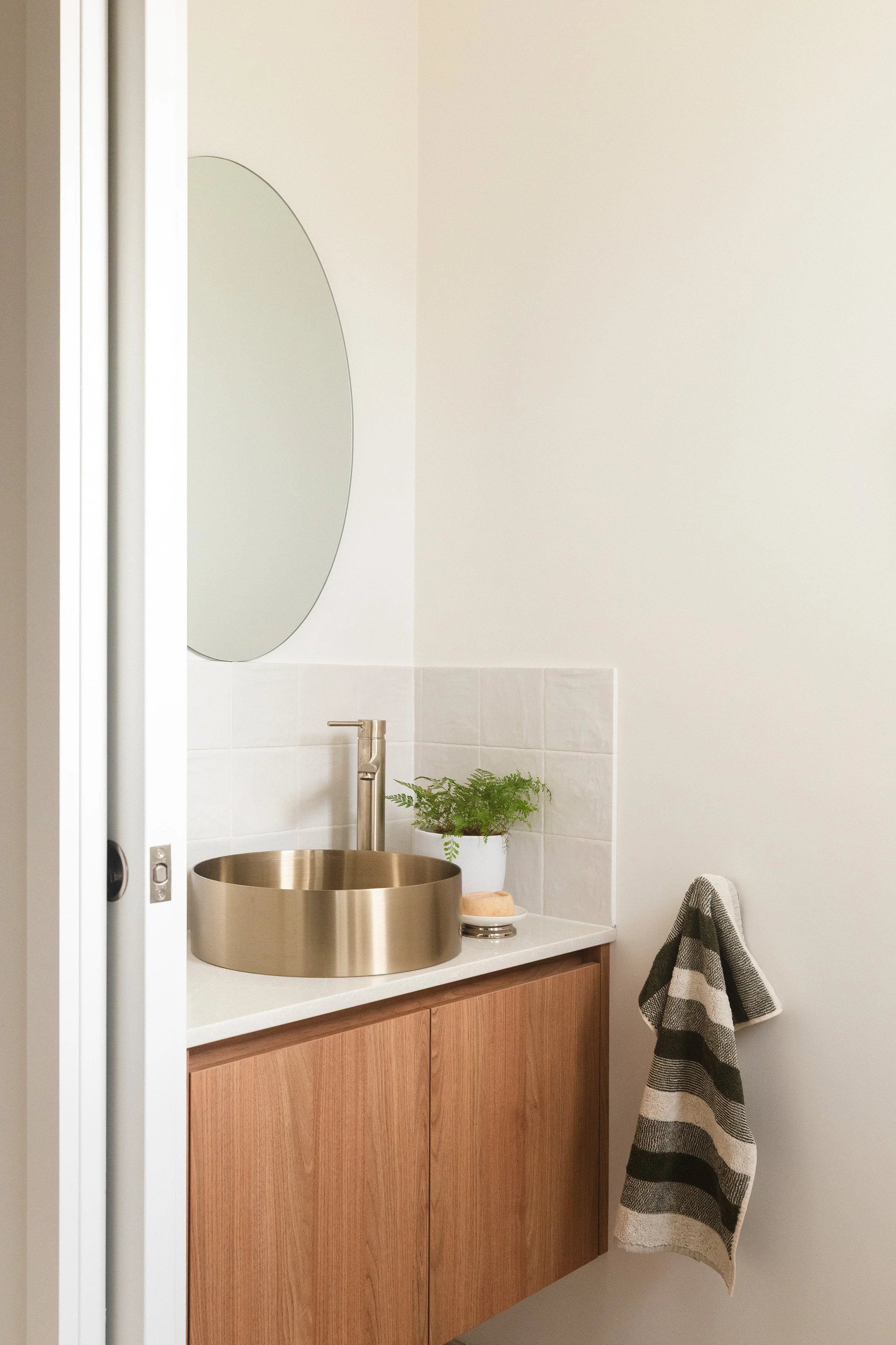 Second Washroom-4.jpg