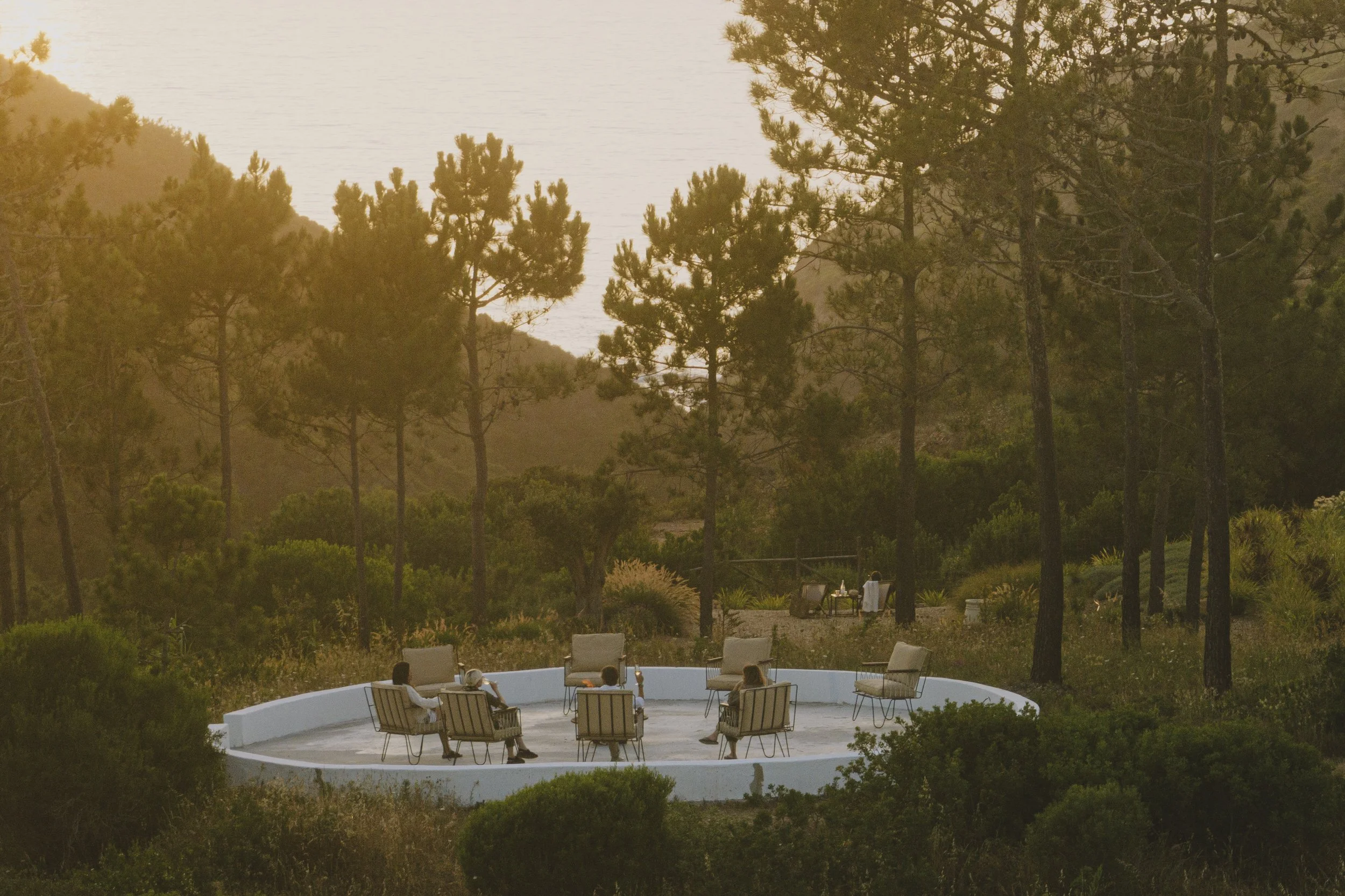 Hotel_Exteriors_Fire Pit_@Daniel Espirito Santo_14 copy.jpeg