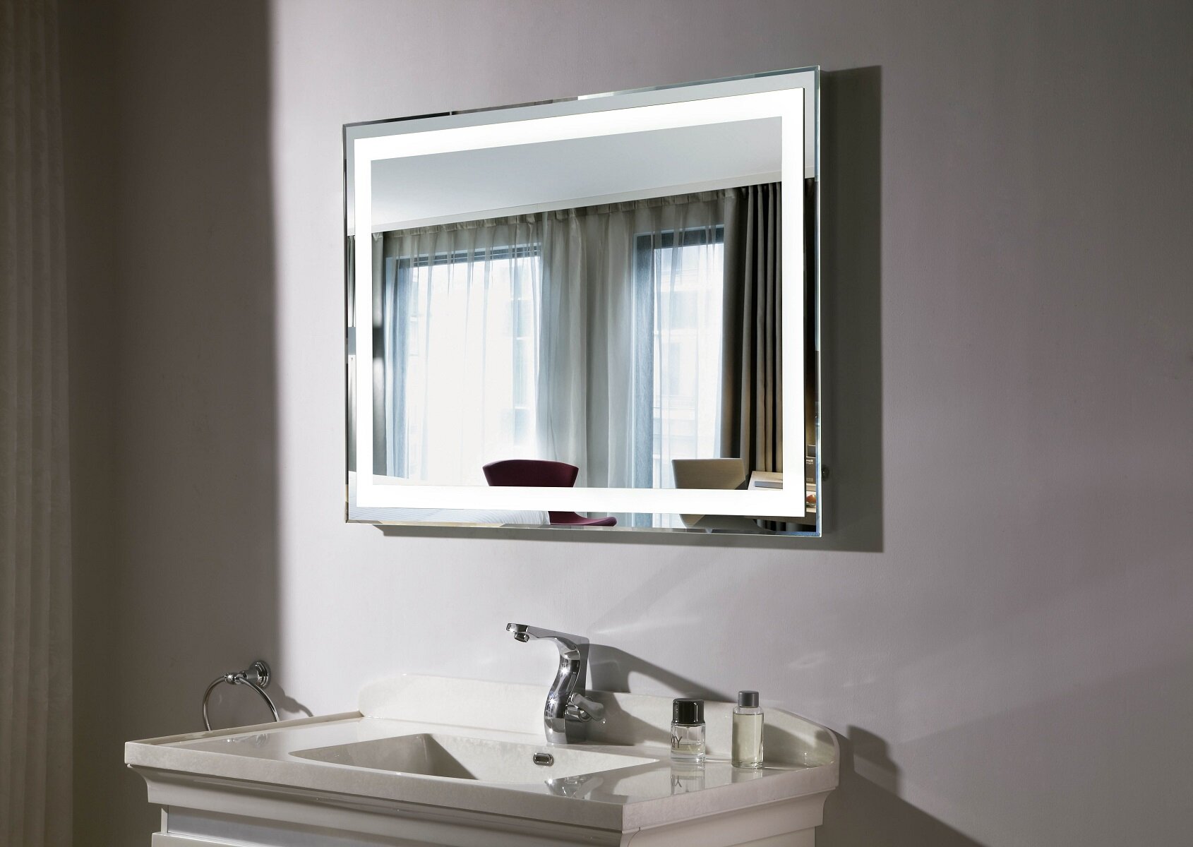 lighted-vanity-bathroom-mirror-led-budapest-iiI.jpg