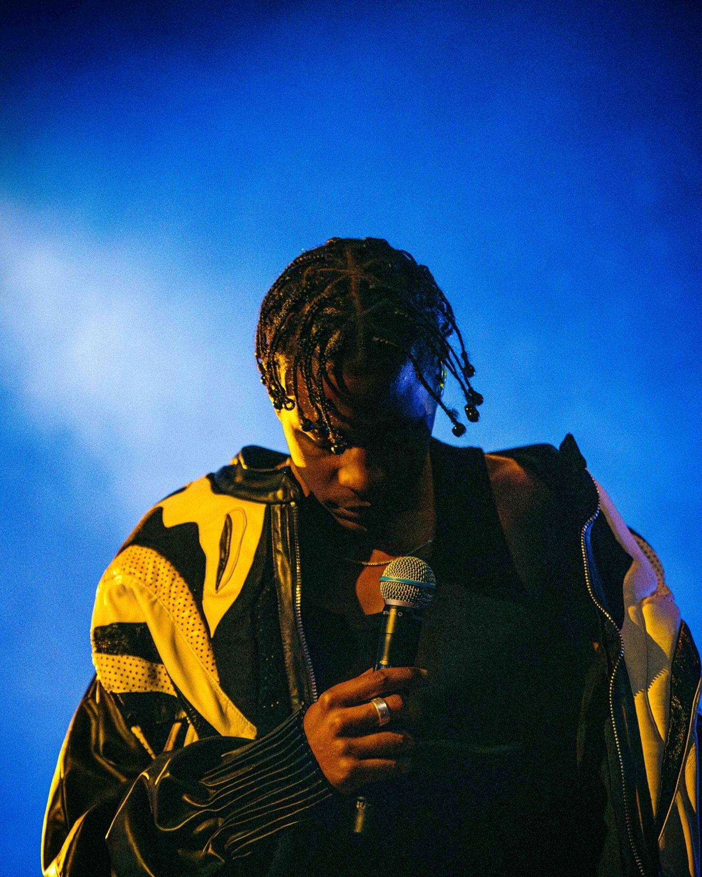 For @mmeawards, we went to @reeperbahn_festival to see and create content for some of last year&rsquo;s winners and other upcoming artists. Since we were there, it was a great opportunity to check out more artists. One of them was @yamebantu. He was 
