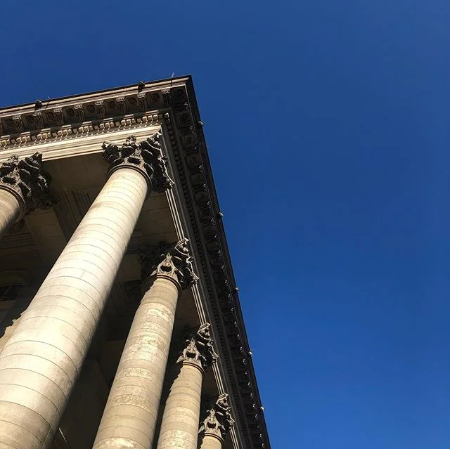 .
last day of tranoi @cledran_man at paris.

#パリの青い空

big thanks (arigatou)
@coffeepsycho_official .
.
.
.
.
.
#tranoi #cledranman #paris #sky #bluesky #france @christinahao @commonfelix 
#青い空 #フランス #パリの空 #海外出張の醍醐味