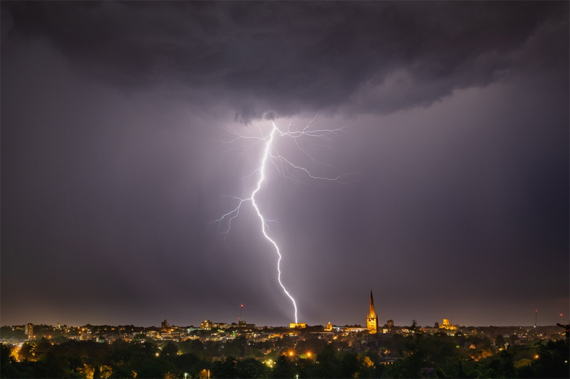 THE END OF THE HOTEST DAY NORWICH CASTLE BEING STRUCK - Bradley Damms