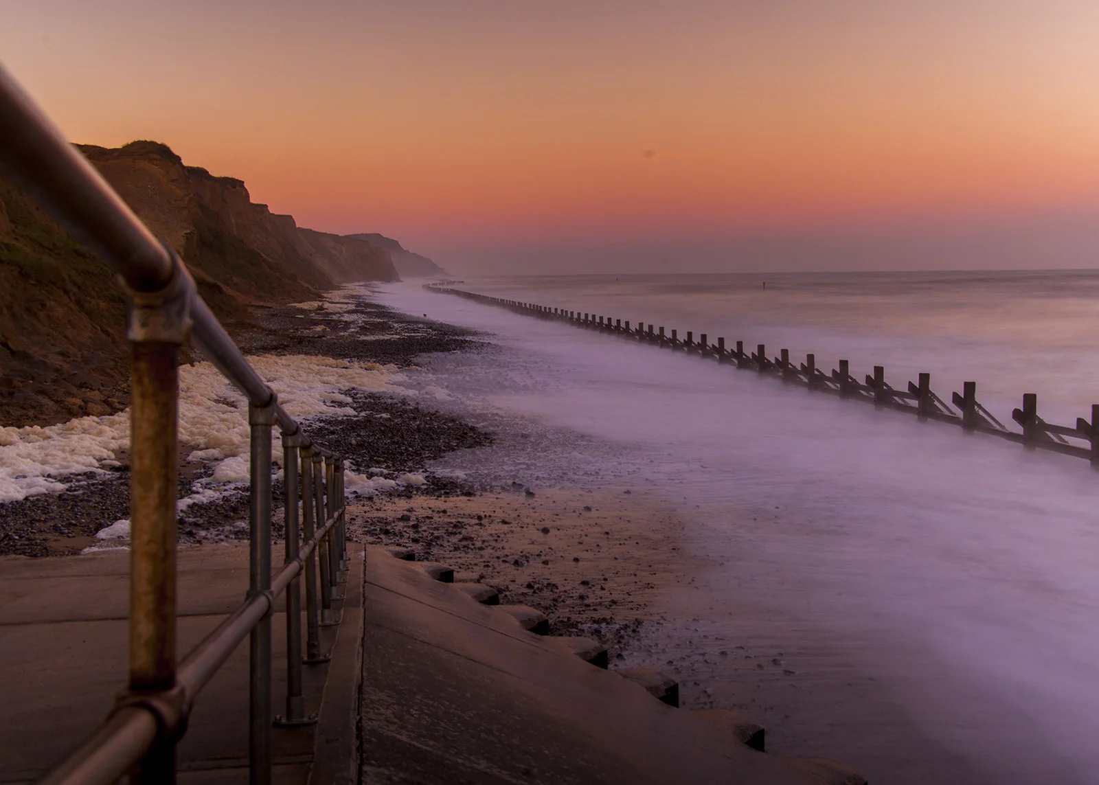 WEST RUNTON SUNRISE - Sue Badger