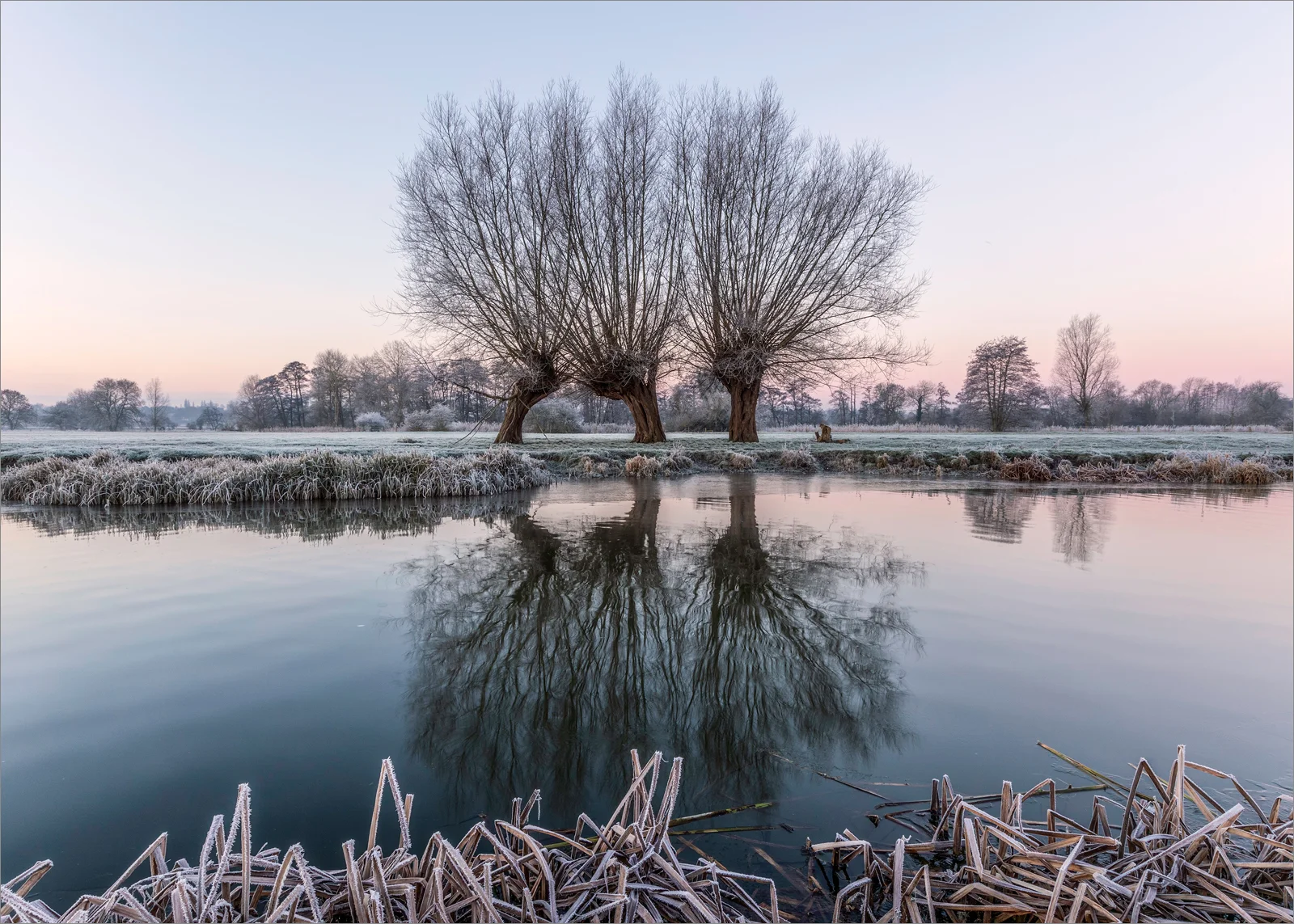 THE THREE KINGS, FLATFORD - Maurice Young
