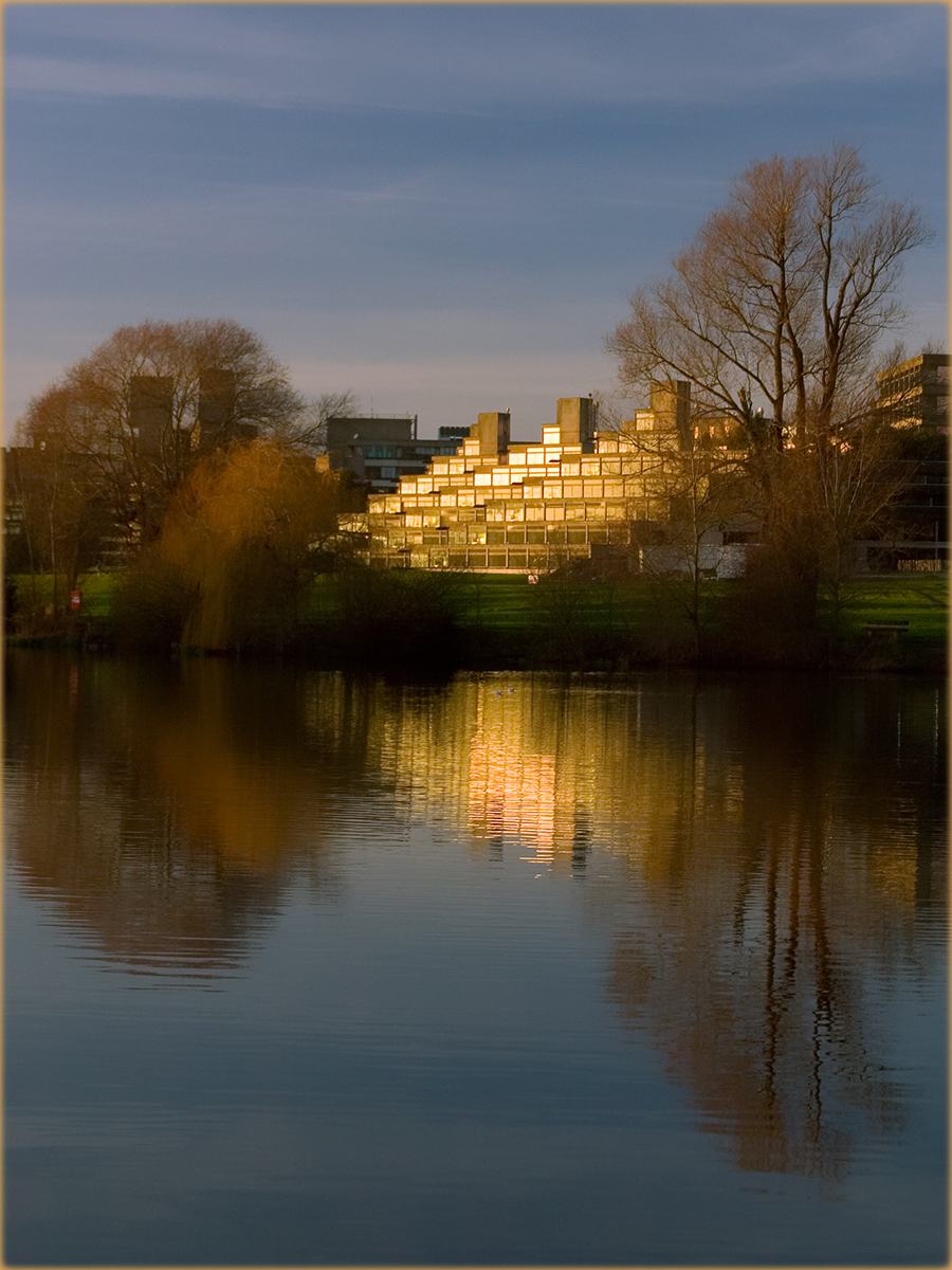 UEA DAWN - Jim Massy