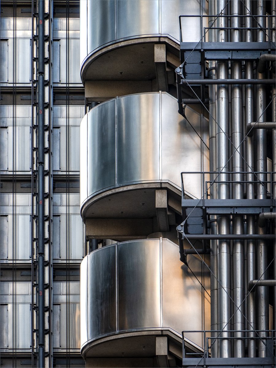 Inside Out Stairwell, Lloyds - Joan Jordan