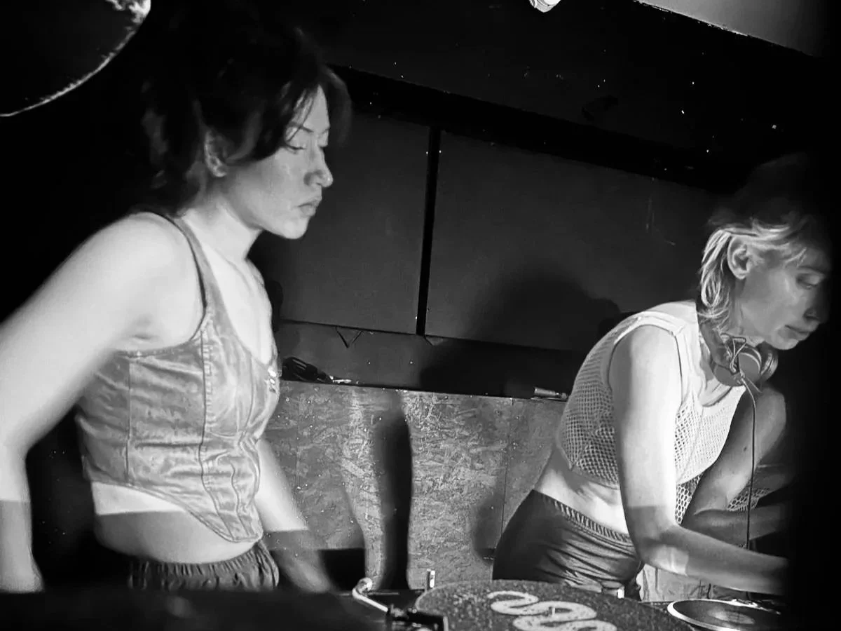 ARE YOU A DJ WHO CAN DANCE, OR A DANCER WHO CAN DJ?