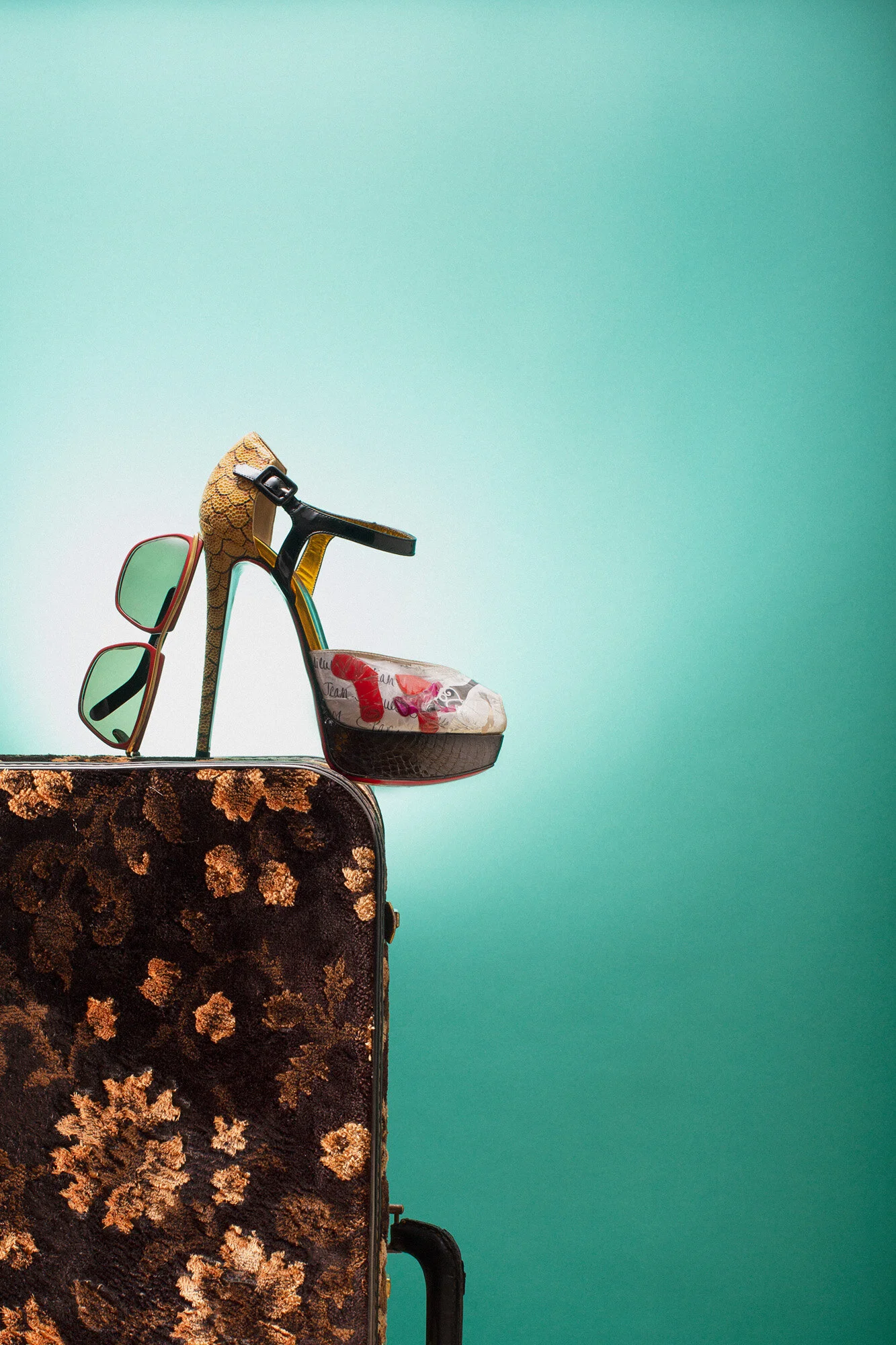 Fly boutique3546crop.jpg