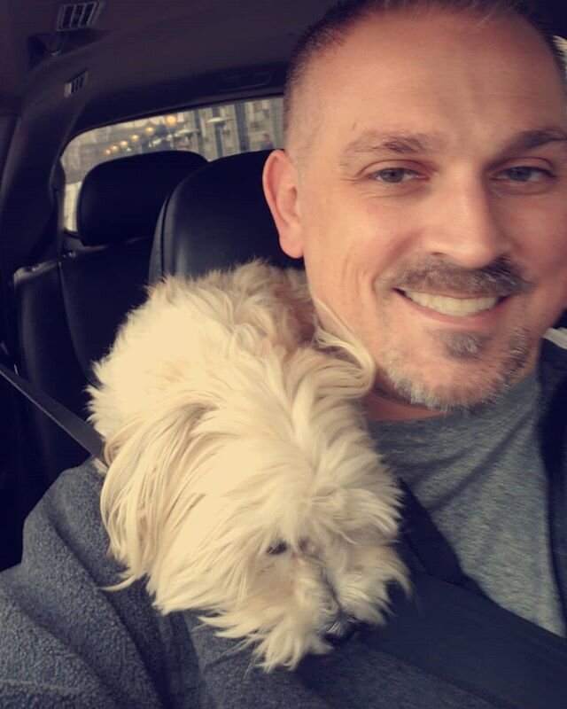 I may not have a dog, but I'm a darn good doggy sitter.. inquire within #nationaldogday
.
.
.
#dogs #doggo #pupper #doggysitting #mansbestfriend