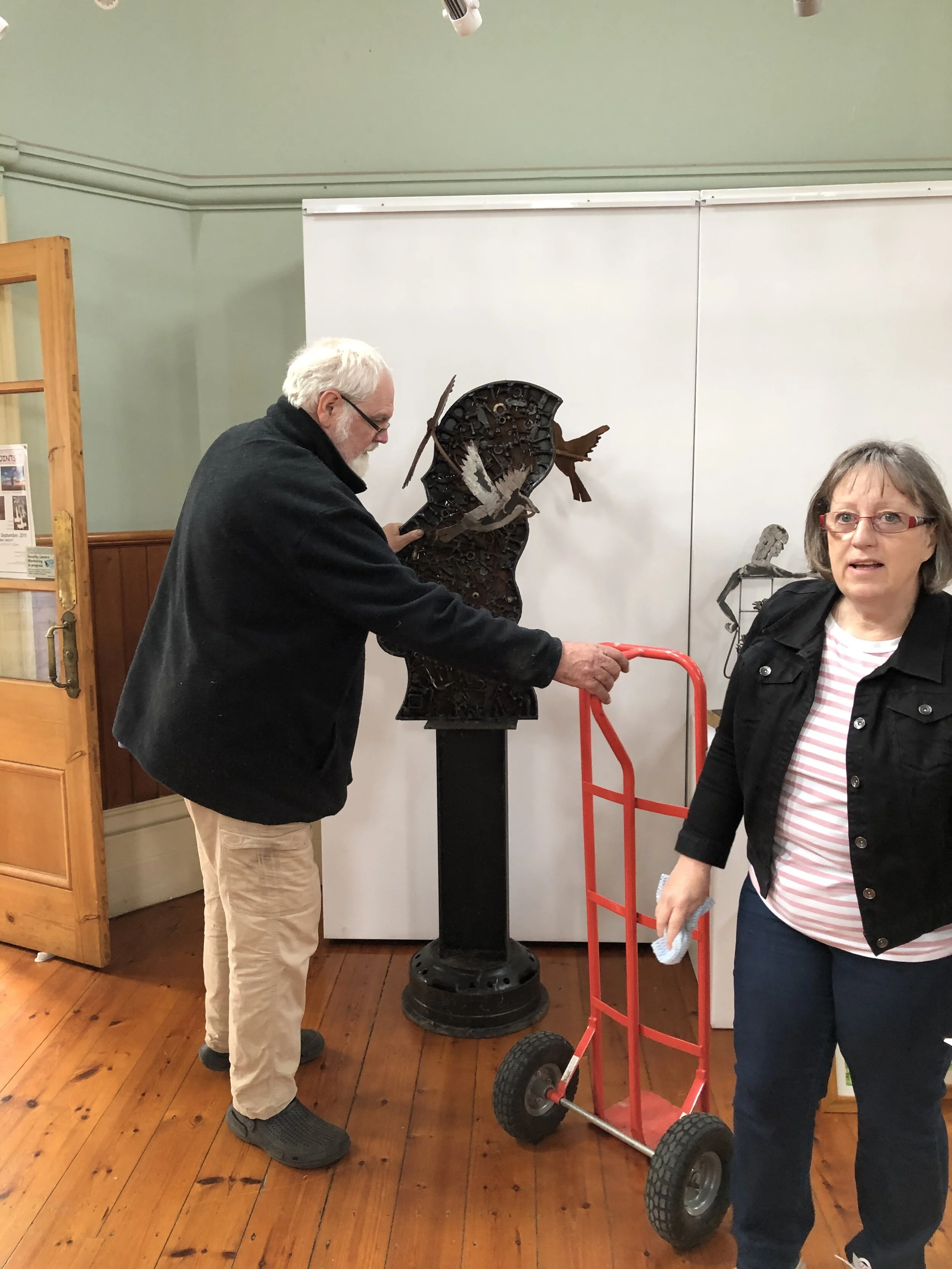 Hanging Day - 26th September 2019