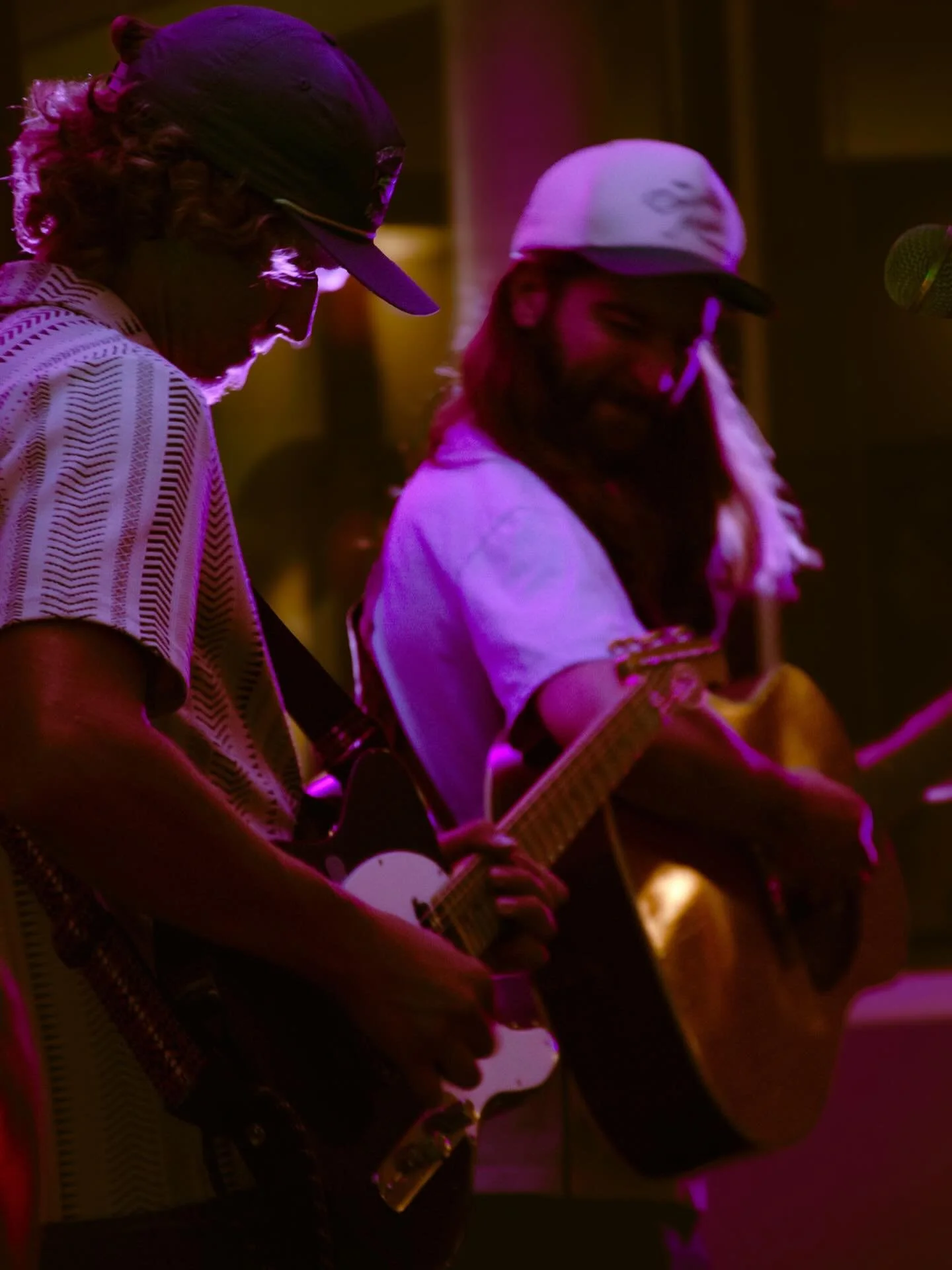 Green Turtle Edgewater with @shanetrippmusic tonight! 
&bull;
6:00PM-9:00PM
&bull;
📸 @cowboykillakay