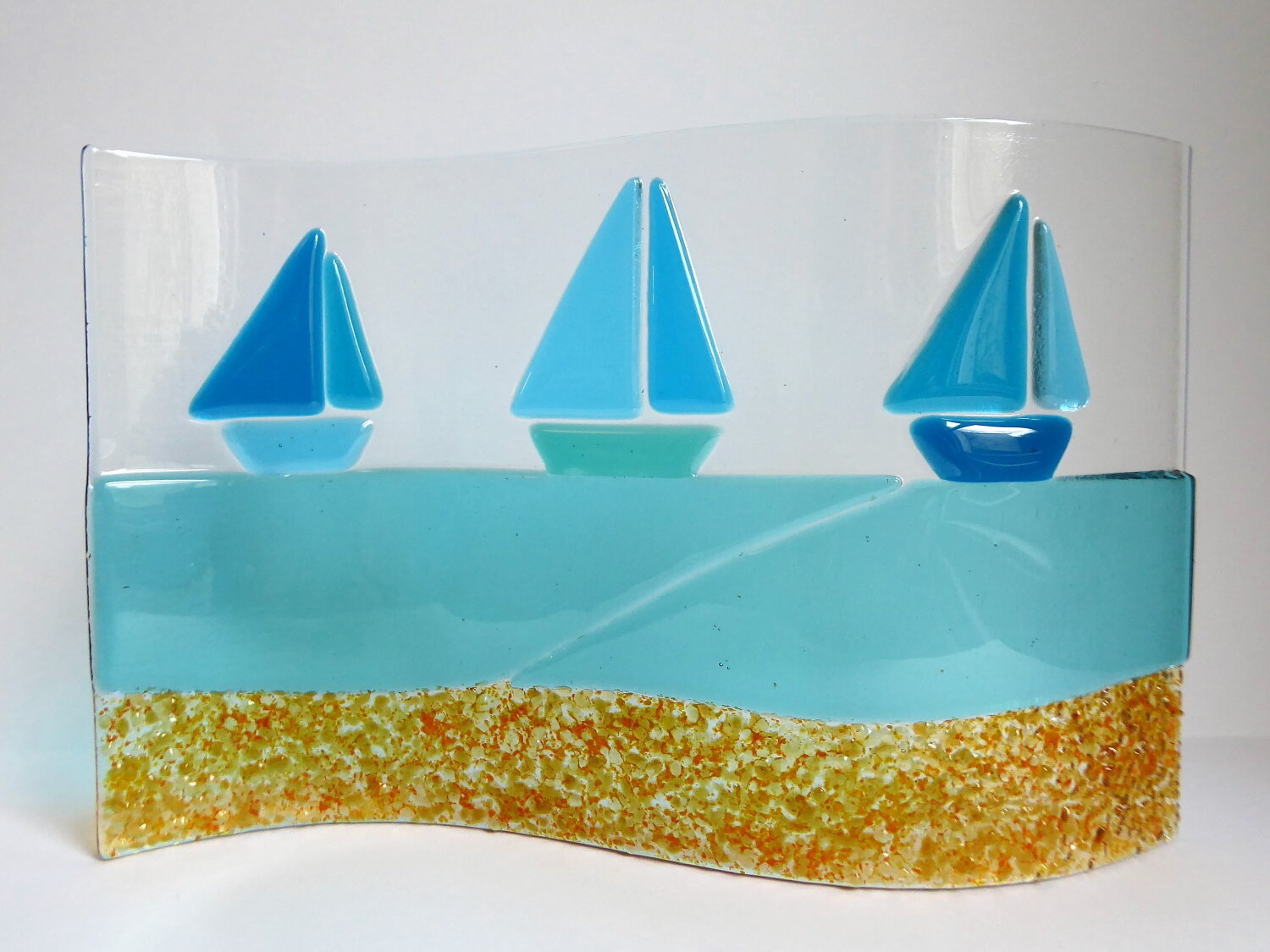 eva-glass-design-blue-boats-beach-seaside-fused-glass-wave-sculpture.jpg
