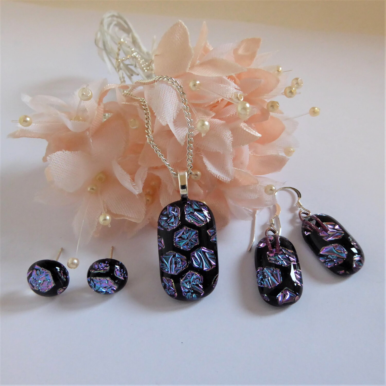 Honeycomb fused glass jewellery