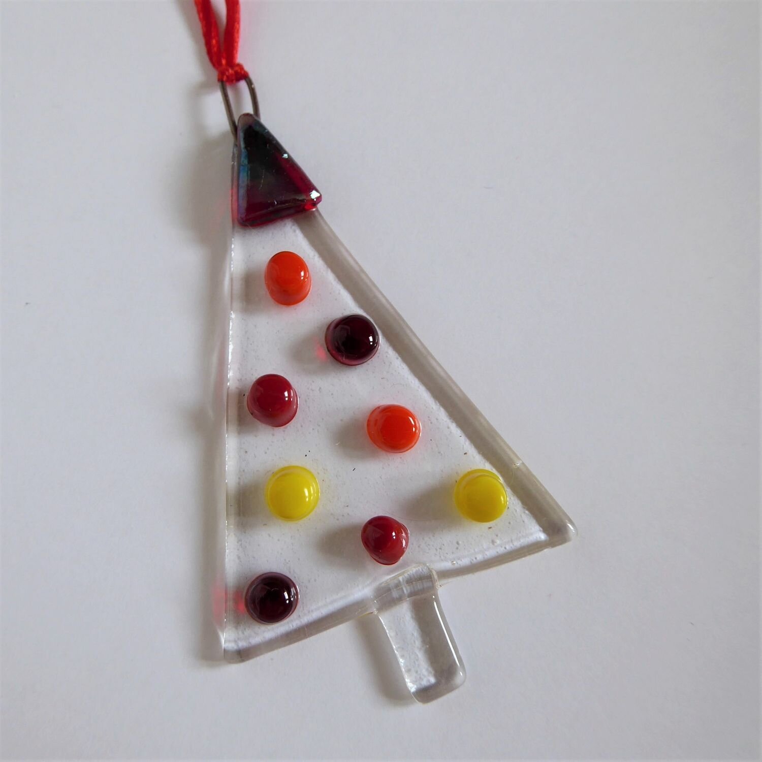  Eva Glass Design tree-shaped Christmas decoration with colourful glass baubles 