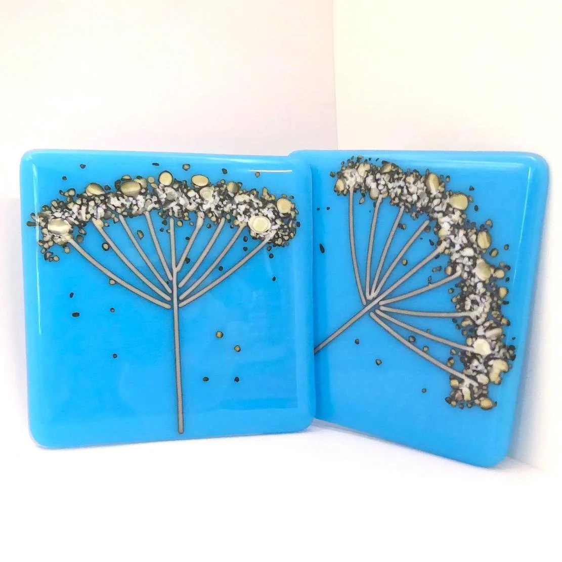 Cow parsley coasters